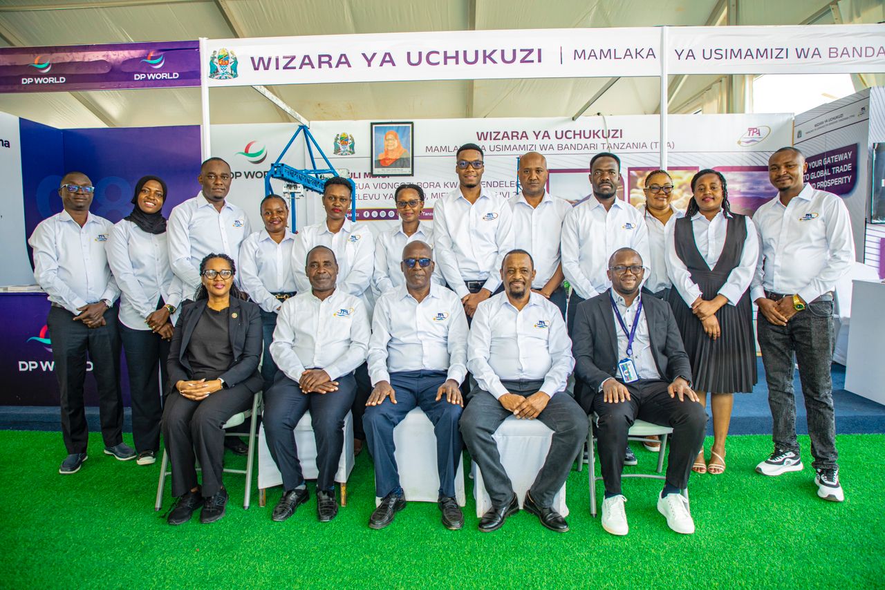 WAKUU WA TAASISI MBALIMBALI ZA UMMA WAMETEMBELEABANDA LA TPA KATIKA MAONESHO YA NANE NANE JIJINI DODOMA